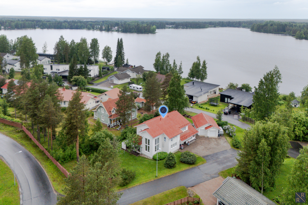 Omakotitalo, 209.5m2, 5h+k+sa, Blomintie 9 , 90940 Oulu, Jääli